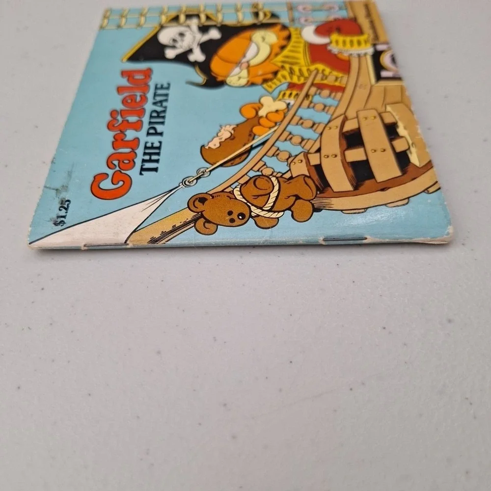 1982 Random House Garfield The Pirate Jim Davis Mike Fentz Comic Halloween Costu